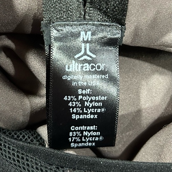 NEW‎ Ultracor High Tide Mesh One-Piece Swimsuit in Taupe M - Picture 8 of 8